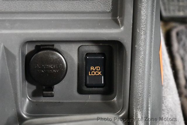 1994 Mitsubishi Pajero  - 22496158 - 59