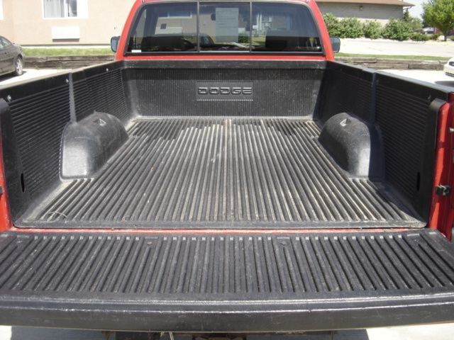 1995 Dodge Ram 1500 Base Trim - 1723456 - 4
