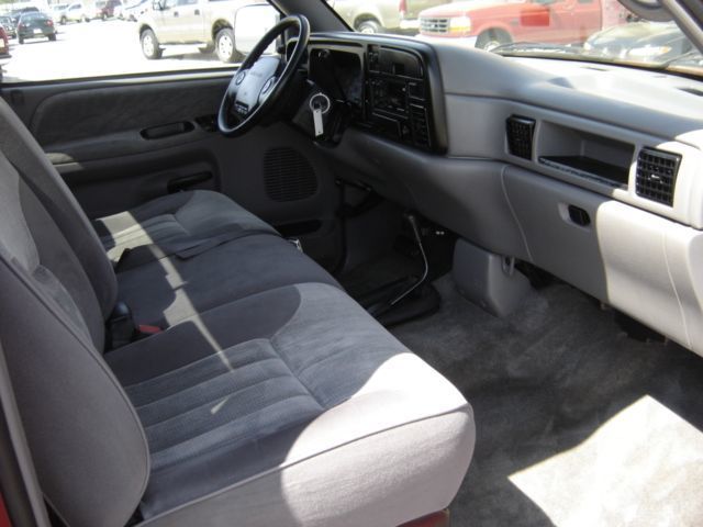 1995 Dodge Ram 1500 Base Trim - 1723456 - 7