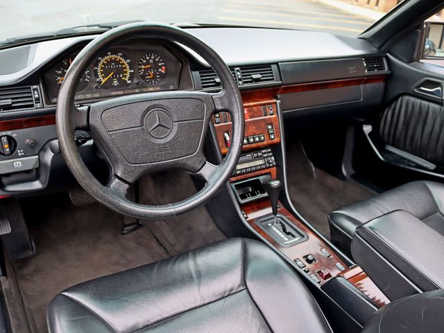 1995 Mercedes-Benz E Class E320 2dr 3.2L Cabriolet Power Convertible Top - 22263164 - 13