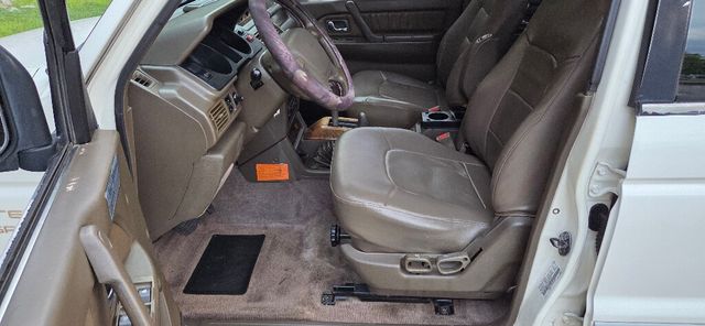 1995 Mitsubishi Montero Rare 4x4 3rd Row California CLEAN Cold AC Loaded 615-300-6004 - 22887165 - 10