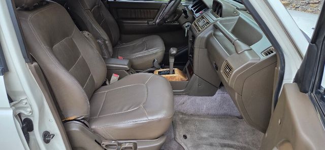 1995 Mitsubishi Montero Rare 4x4 3rd Row California CLEAN Cold AC Loaded 615-300-6004 - 22887165 - 22