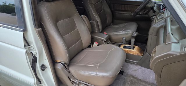 1995 Mitsubishi Montero Rare 4x4 3rd Row California CLEAN Cold AC Loaded 615-300-6004 - 22887165 - 23