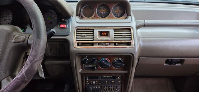 1995 Mitsubishi Montero Rare 4x4 3rd Row California CLEAN Cold AC Loaded 615-300-6004 - 22887165 - 26
