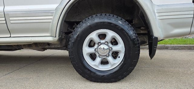 1995 Mitsubishi Montero Rare 4x4 3rd Row California CLEAN Cold AC Loaded 615-300-6004 - 22887165 - 34