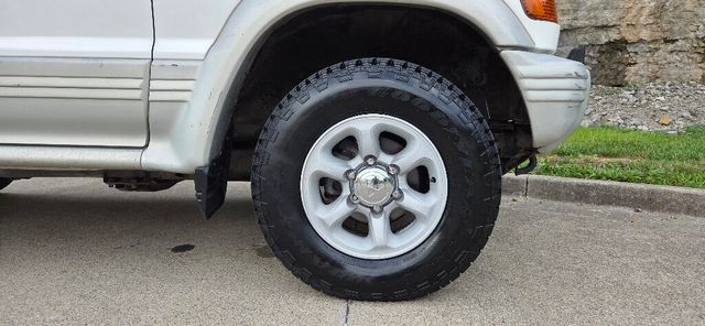 1995 Mitsubishi Montero Rare 4x4 3rd Row California CLEAN Cold AC Loaded 615-300-6004 - 22887165 - 36