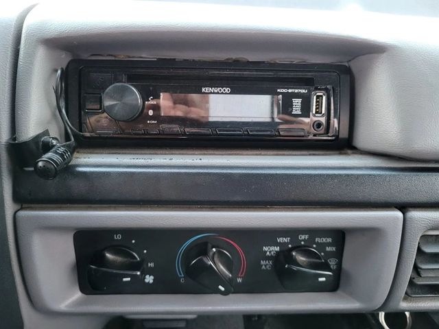 1996 Ford F150 Regular Cab  - 22932426 - 5