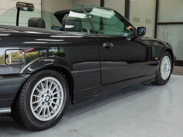 1997 BMW 3 Series 328i Convertible - 22909078 - 32