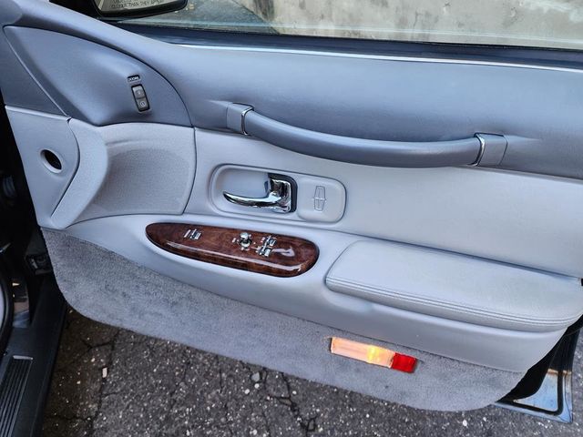1997 Lincoln Town Car 4dr Sedan Executive - 21879286 - 14