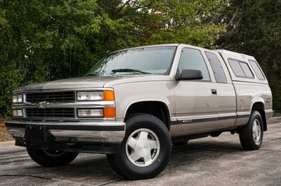 1998 Chevrolet C/K 1500 - 1GCEK19RXWR134333