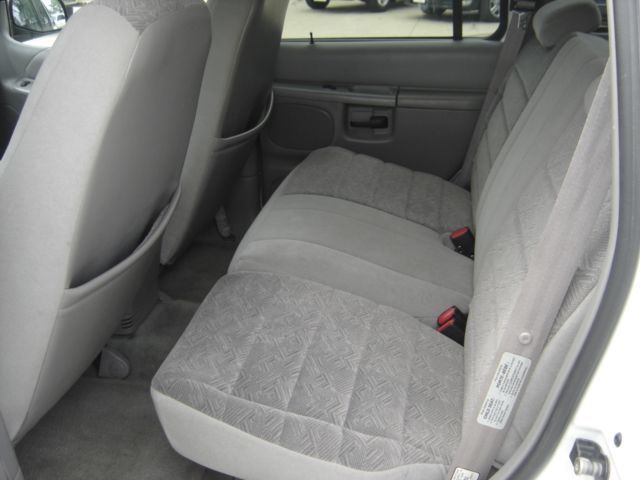 1998 Ford Explorer Base Trim - 1723453 - 4
