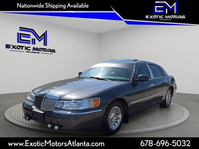 1998 Lincoln Town Car SIGNATURE