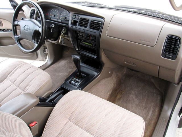 1998 Toyota 4Runner 4dr SR5 3.4L Automatic - 22299799 - 23