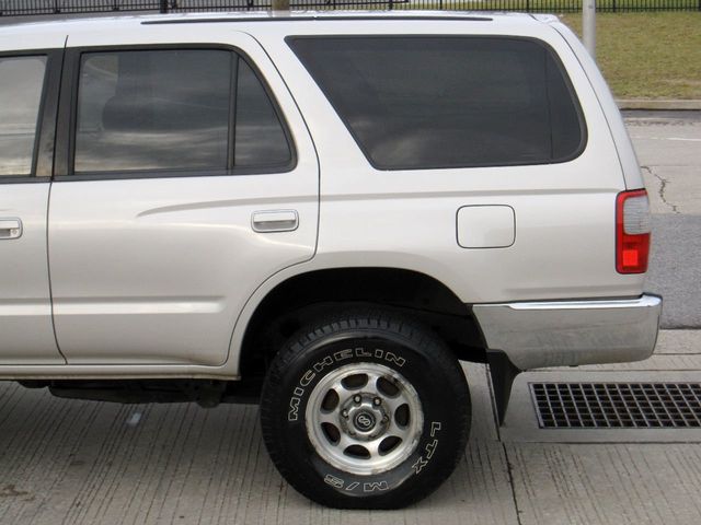 1998 Toyota 4Runner 4dr SR5 3.4L Automatic - 22299799 - 7