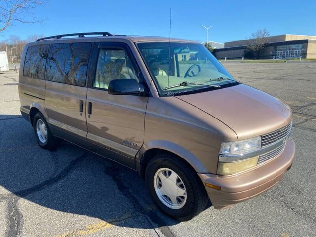 1999 Chevrolet Astro Passenger LT Extended Van For Sale  - 22413371 - 3