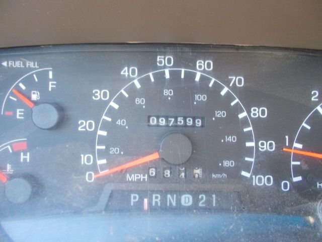 1999 Ford Super Duty F-450 Base Trim - 11828705 - 9