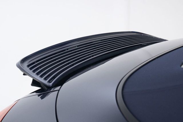 1999 Porsche 911 Carrera 2dr Carrera Cabriolet 6-Speed Manual - 22282435 - 23