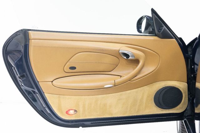 1999 Porsche 911 Carrera 2dr Carrera Cabriolet 6-Speed Manual - 22282435 - 25