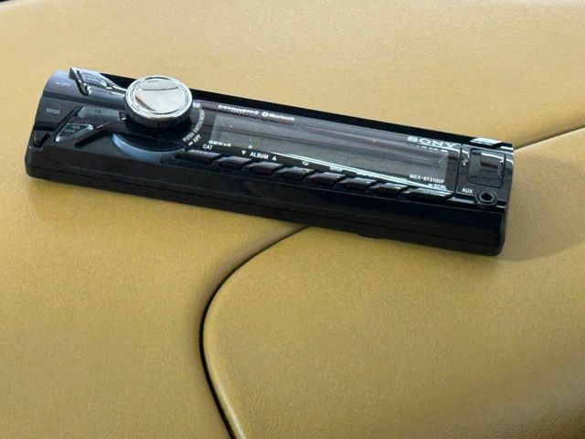 1999 Porsche 911 Carrera 2dr Carrera Cabriolet 6-Speed Manual - 22282435 - 49