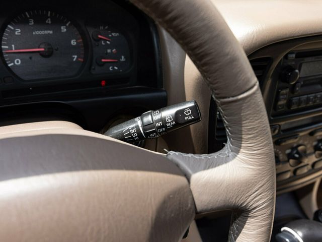 1999 Toyota Land Cruiser 1-Owner in Nashville Since New!! Factory Rear Differential Lock - 22873123 - 30