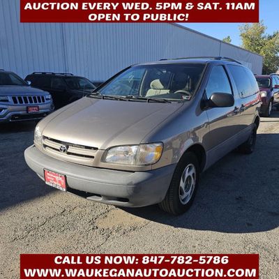 1999 Toyota Sienna