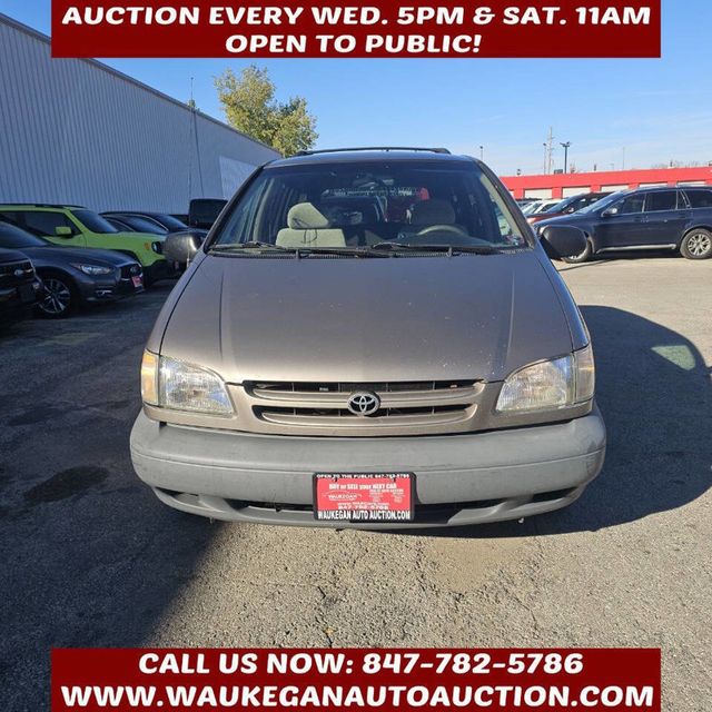 1999 Toyota Sienna 5dr LE - 22937013 - 1