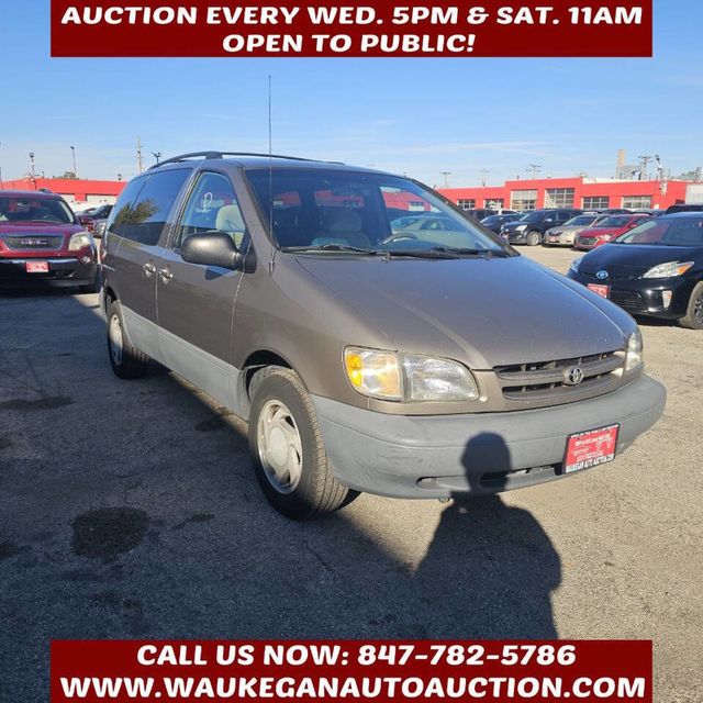 1999 Toyota Sienna 5dr LE - 22937013 - 2