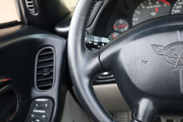 2000 Chevrolet Corvette 2dr Hardtop - 22924095 - 23