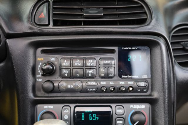 2000 Chevrolet Corvette 2dr Hardtop - 22924095 - 24