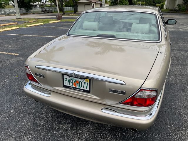 2000 Jaguar XJ XJ8 Sedan - 22856045 - 17