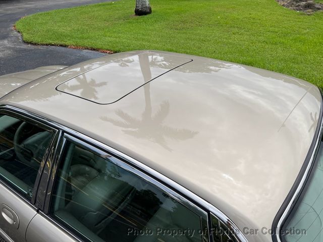 2000 Jaguar XJ XJ8 Sedan - 22856045 - 23