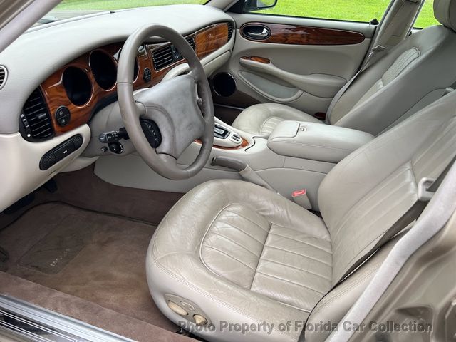 2000 Jaguar XJ XJ8 Sedan - 22856045 - 6