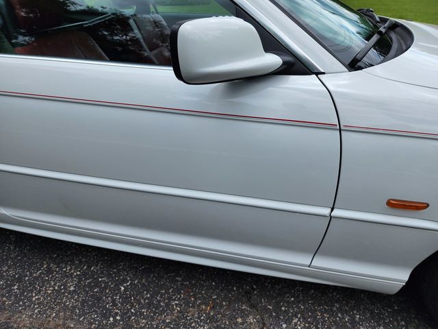 2001 BMW 3 Series 325Ci - 22481649 - 29