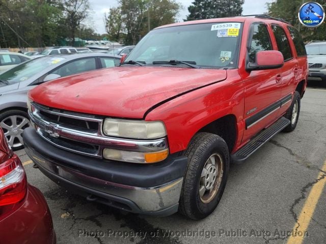 2001 Chevrolet Tahoe Base's photo