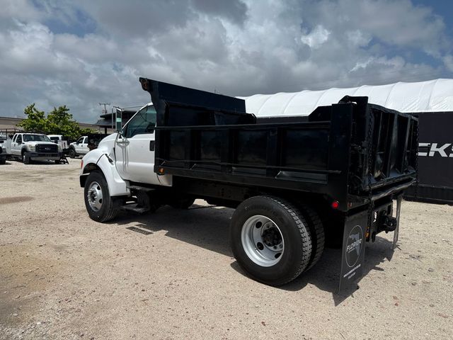 2001 Ford F-750 Dump Truck  - 22891722 - 9