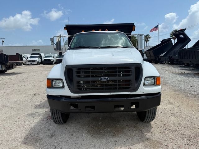 2001 Ford F-750 Dump Truck  - 22891722 - 13