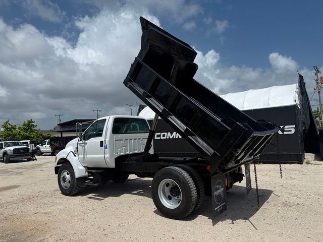 2001 Ford F-750 Dump Truck  - 22891722 - 1