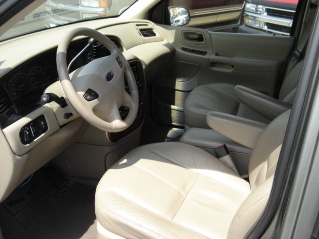 2001 Ford Windstar Wagon SEL - 1766081 - 4
