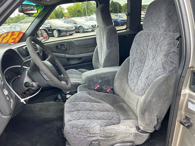 2001 GMC Sonoma Ext Cab 123" WB SL - 22881854 - 6