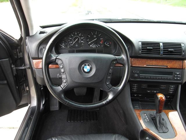 2002 BMW 5 Series 530iA - 22024542 - 18