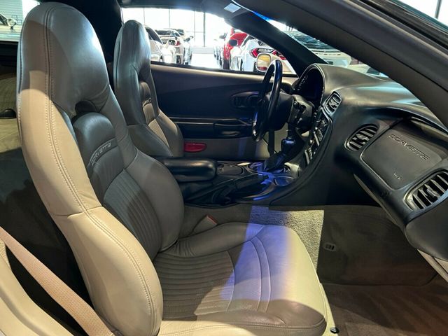 2002 Chevrolet Corvette 1SC EquipmentGroup/HeadUpDisplay/DualZoneClimate/KeylessEntry - 22913034 - 19