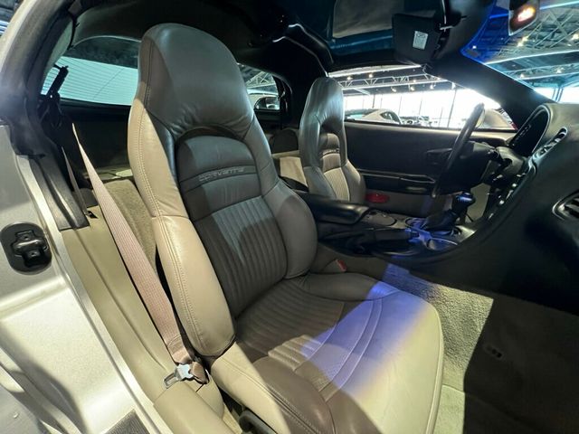 2002 Chevrolet Corvette 1SC EquipmentGroup/HeadUpDisplay/DualZoneClimate/KeylessEntry - 22913034 - 20