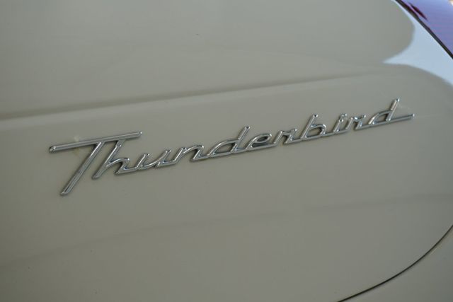 2002 Ford Thunderbird Base Trim - 22900401 - 7