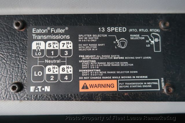 2002 Freightliner FL106  - 22891733 - 25