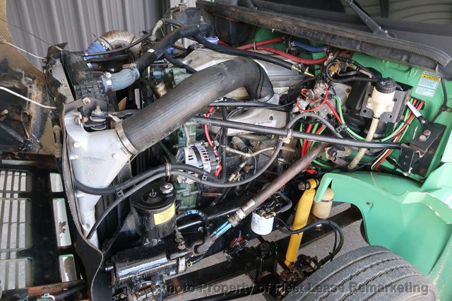2002 Freightliner FL106  - 22891733 - 27