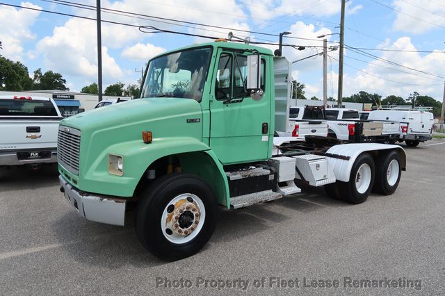 2002 Freightliner FL106  - 22891733 - 36