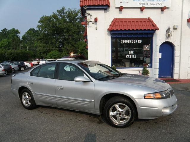 2002 Pontiac Bonneville 4dr Sedan SE - 21984567 - 0