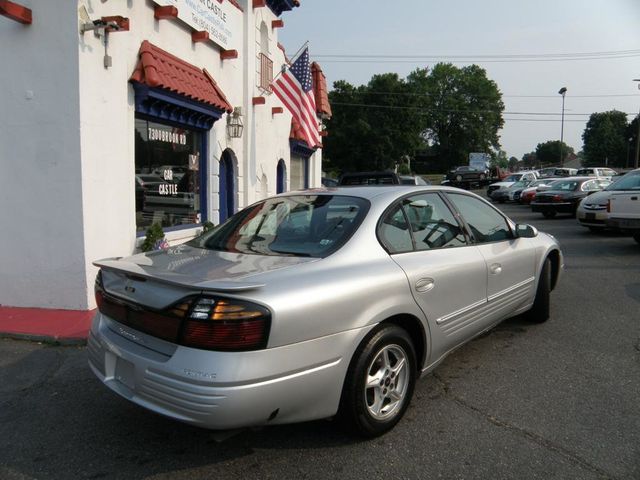 2002 Pontiac Bonneville 4dr Sedan SE - 21984567 - 3