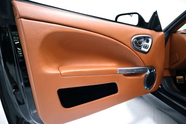 2003 Aston Martin VANQUISH V12 BOWLAND BLACK...4,515 Miles...Investment Grade! - 17958544 - 32