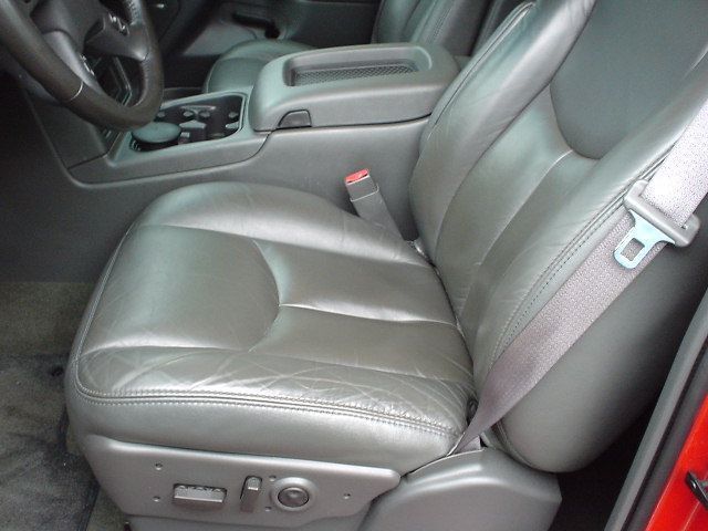 2003 Chevrolet Silverado 1500 SS  SB - 1036604 - 22